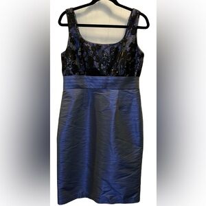 Adrianna Papell Sleeveless Midi Dress Size 10 Purple with Black lace on top EUC
